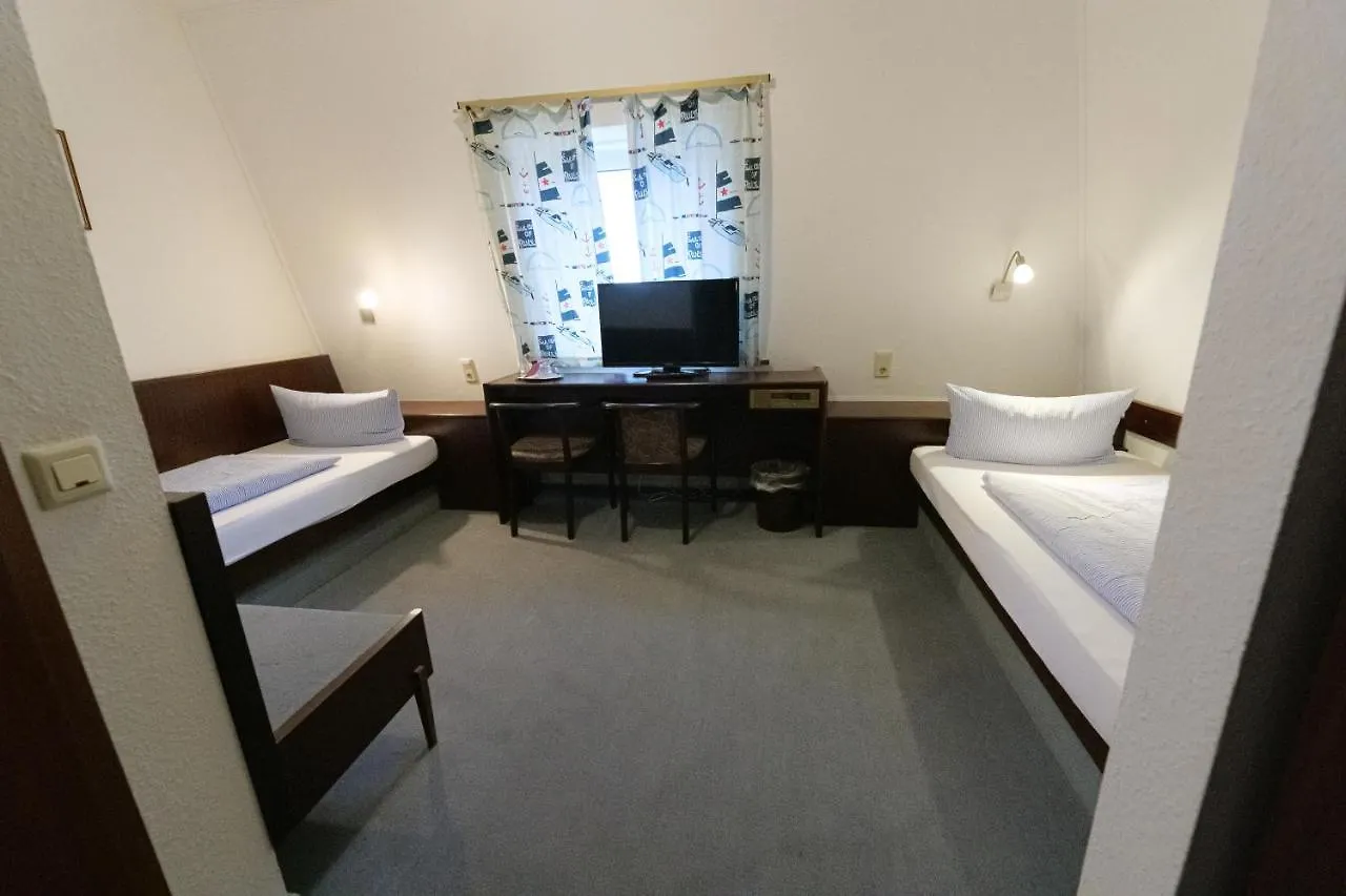 Hotel Zum Klueverbaum Bremen Germany