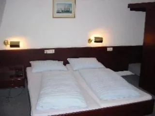 Hotel Zum Klueverbaum Bremen