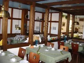 Hotel Zum Klueverbaum Bremen 2*,  Germany